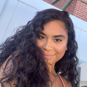 Meet your Posher, Katherine